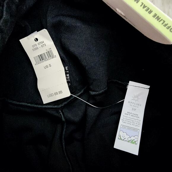 Aerie Offline Real Me Smocked Black Super Flare Hi Rise Yoga Legging S NWT - Picture 4 of 12